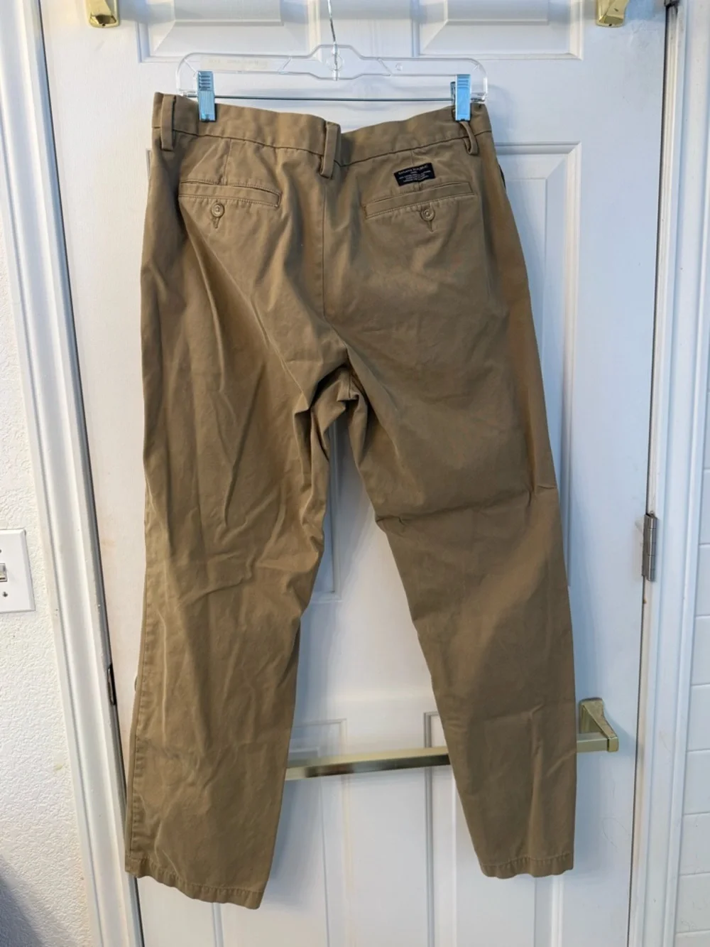 Banana Republic Men's Khaki/Tan Straight-Leg Chinos